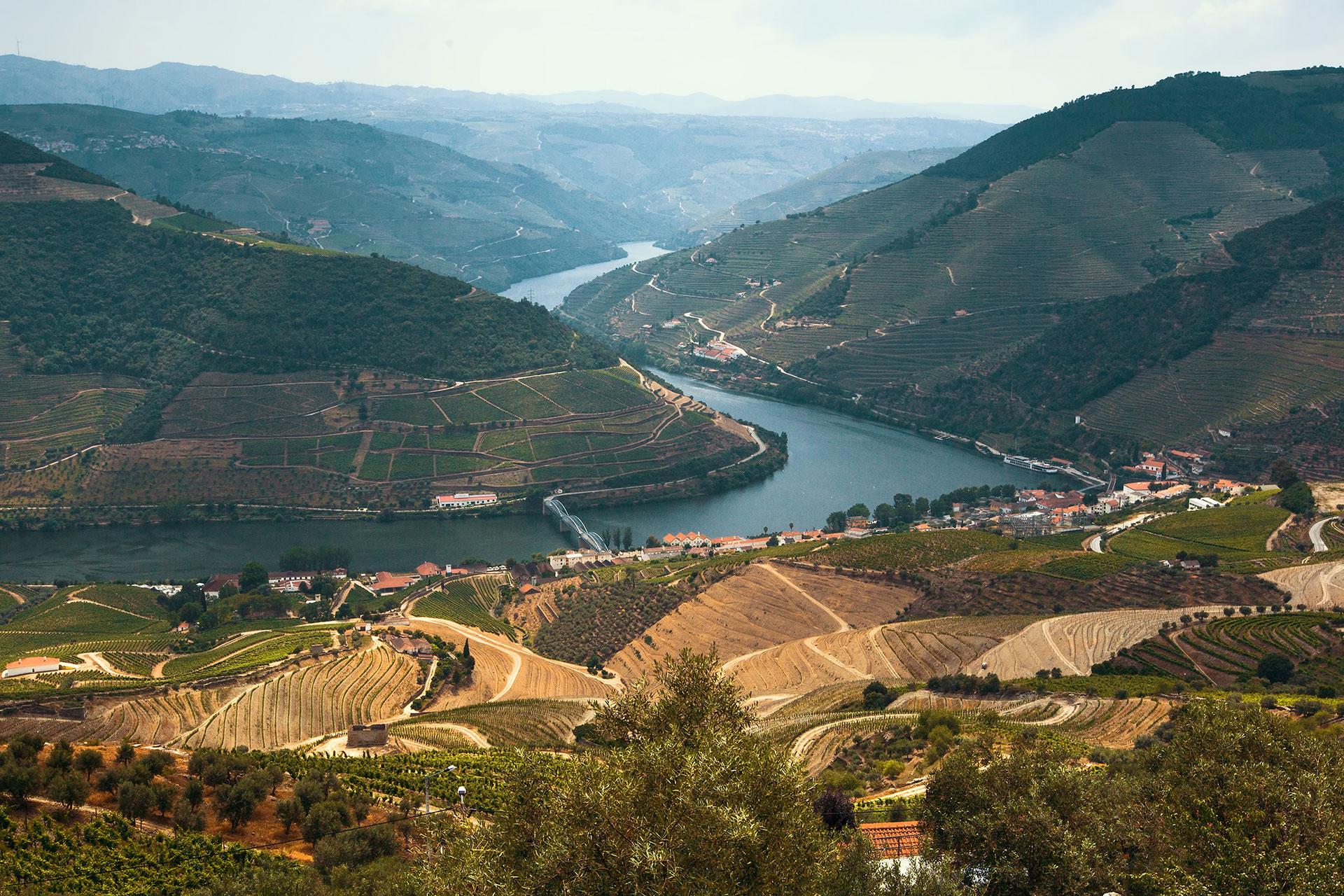 Cruzeiro R&eacute;gua - Pinh&atilde;o - R&eacute;gua com Almo&ccedil;o - 5